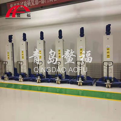 抱胎舉升機